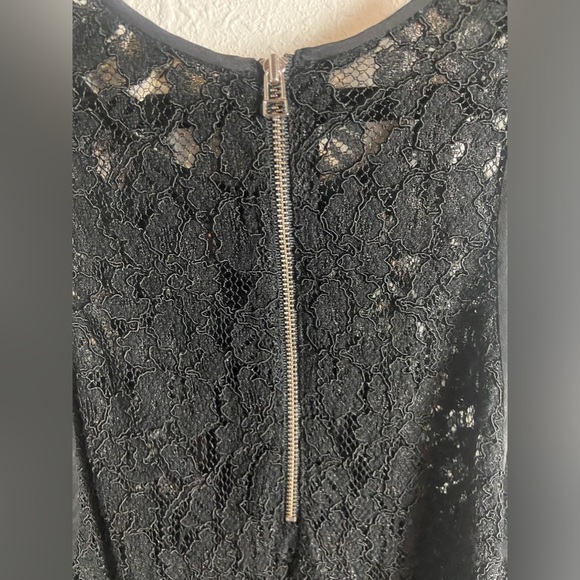 Aritzia Wilfred Size Small Black Lace Tank Top Silk Blend Sexy Sleeveless - Picture 4 of 7